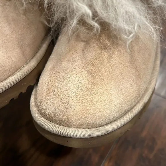 UGG Lida Mongolian Fur Cuff Natural Suede Classic Short Boots Size 6 EUC