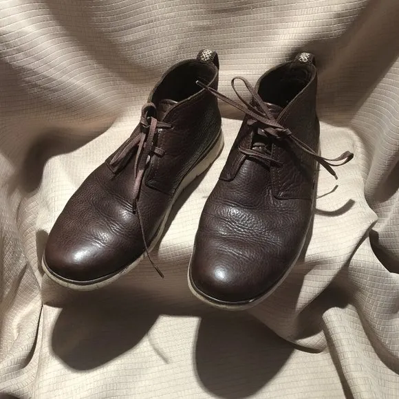 UGG Men Leighton Chocolate Brown Crinkled Leather