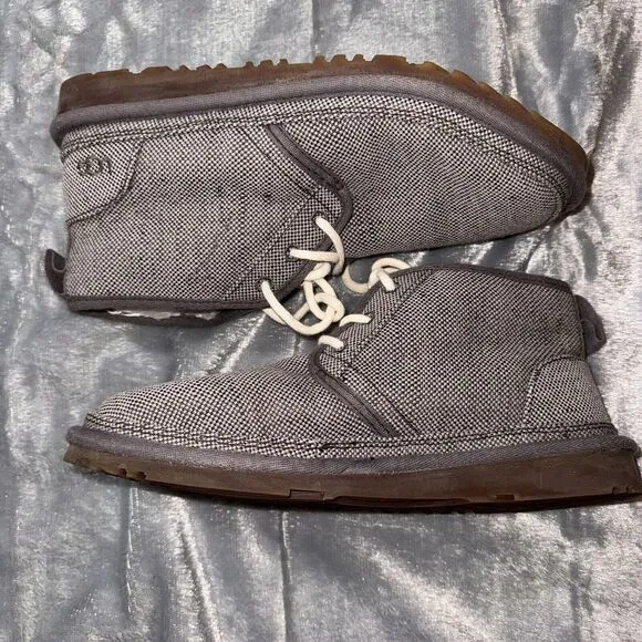 UGG Mens 9 Neumel Natural Ankle Chukka Boots Fur Lined Lace‎ Up Shoes 1117613