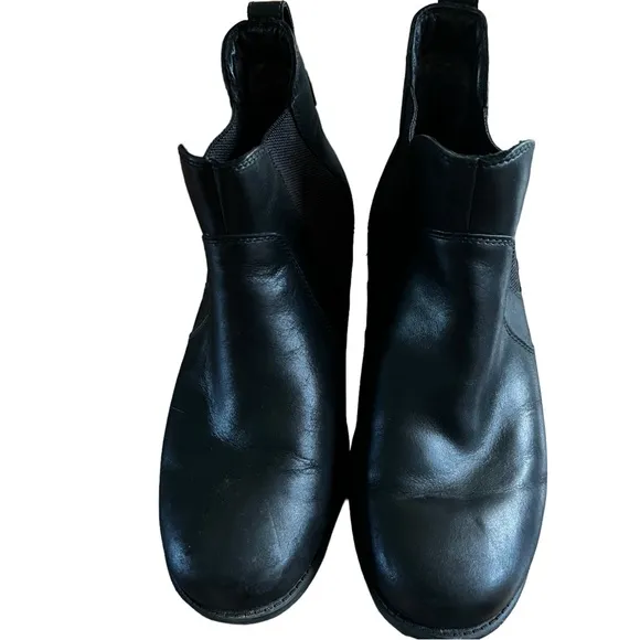 UGG MEN’S BILTMORE CHELSEA LEATHER WATERPROOF BOOTS, SIZE 12M.- NEW $125