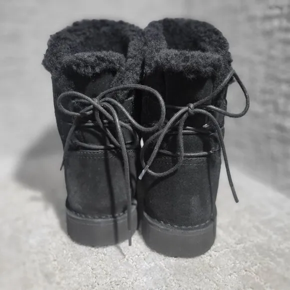 UGG Naiyah Women's Size 7 US Black Suede Bow Ankle Winter Bootie Boots 1138236