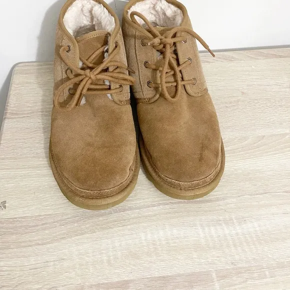 UGG Neumel Chukka Boots Chestnut Women's Size 11
