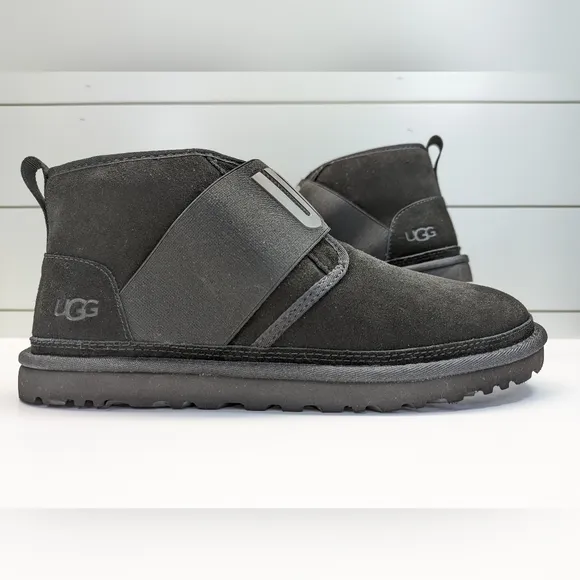 UGG Neumel II Graphic Spell Out Black Logo Ankle Chukka Suede Boots size Men 11