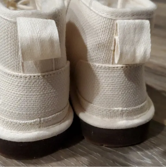 UGG Neumel Natural Women's Canvas Chukka Boots White