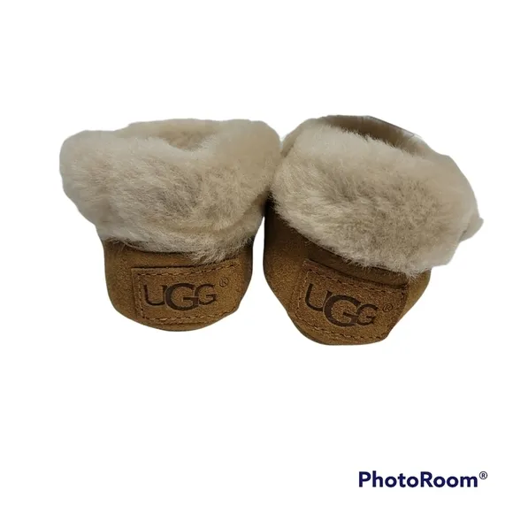 UGG Solvi Infants Bootie Sz 4/5