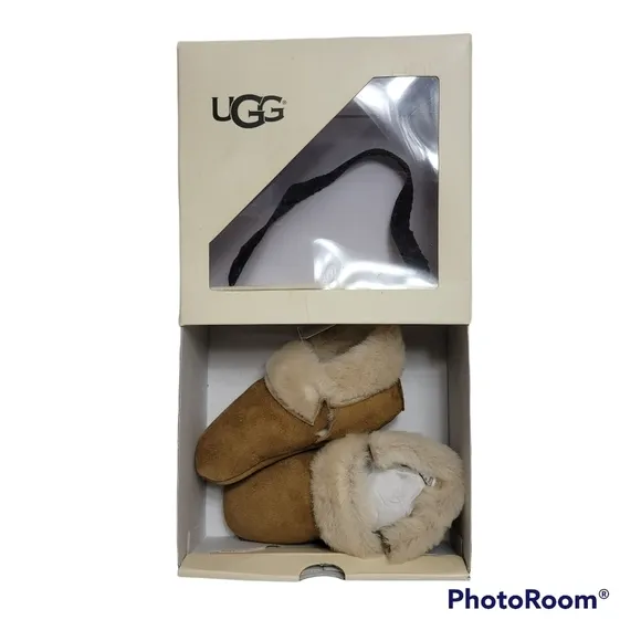UGG Solvi Infants Bootie Sz 4/5