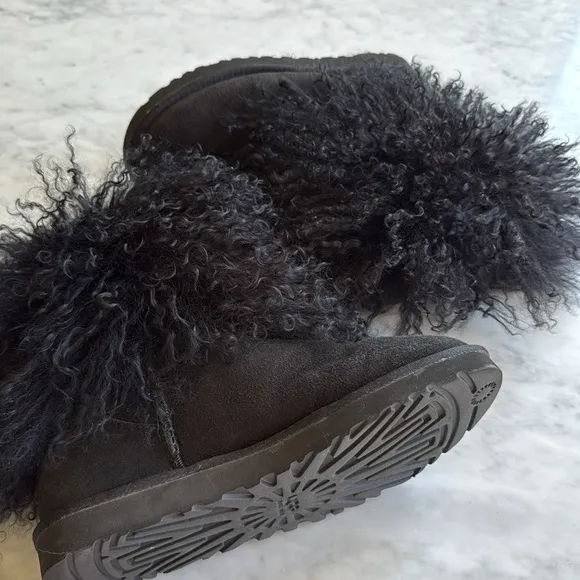 Ugg The Lida Boot Sheepskin/Mongolian Fur Cuff