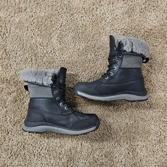 UGG Women Adirondack Boot III Black Boots - Women sz 8