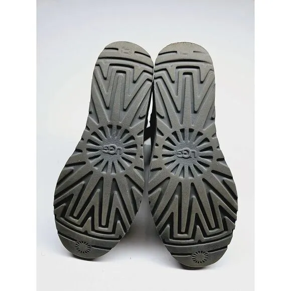 UGG Women 7 Winter Boot