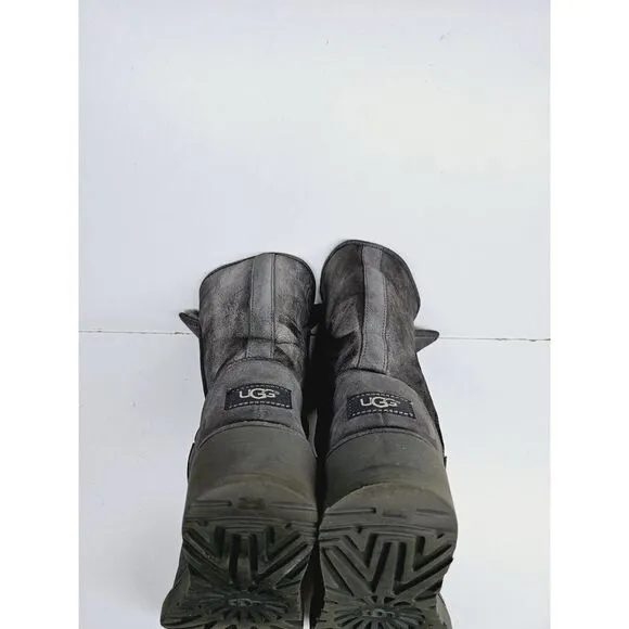 UGG Women 7 Winter Boot