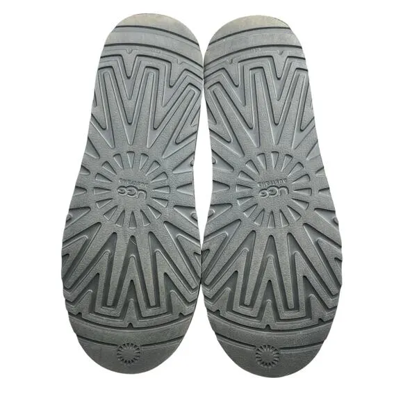 Ugg Women’s Cardy 5819 Grey Knit Pull On Winter Boots Size US 9