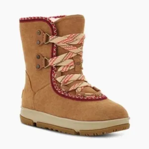 UGG Womens’ Classic Weather Hiker Hi Boots Chestnut