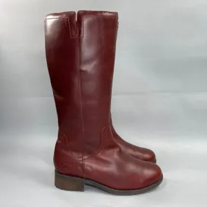 UGG Women's Size 10 Dahlen Stout Tall Leather Fully Insulated Riding Boots
