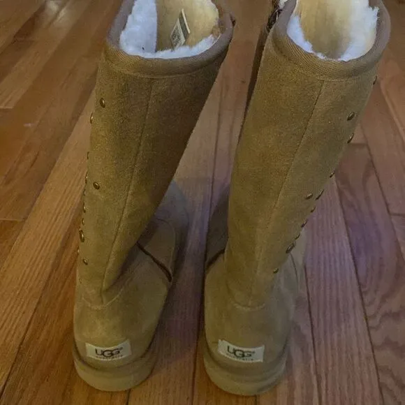 Ugg boots for women size 9
