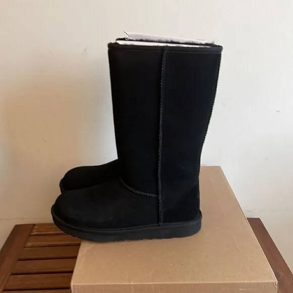 UGG Kids' Classic Tall II Boots Black USA Big Kid Size 4Y/UK 3/EU 36(MSRP$180)