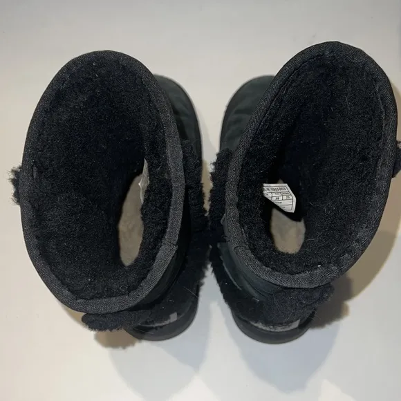 UGGS Black Boots Sz 8