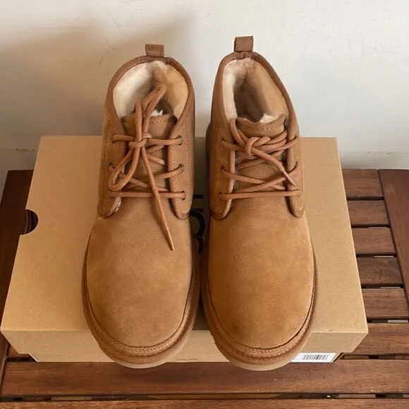 UGG Women Neumel Boots Chestnut USA Women Size 11/UK 9/EU 42