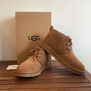 UGG Women Neumel Boots Chestnut USA Women Size 11/UK 9/EU 42