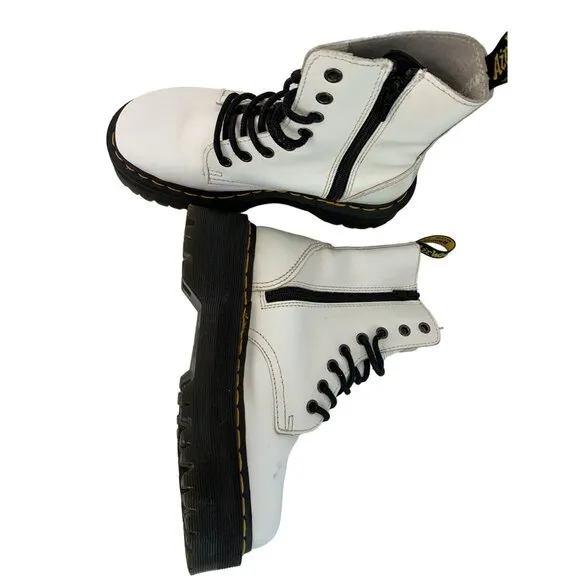 Unisex Dr. Martens Jadon White Leather Platform Boots Size 5 Men / 6 Women