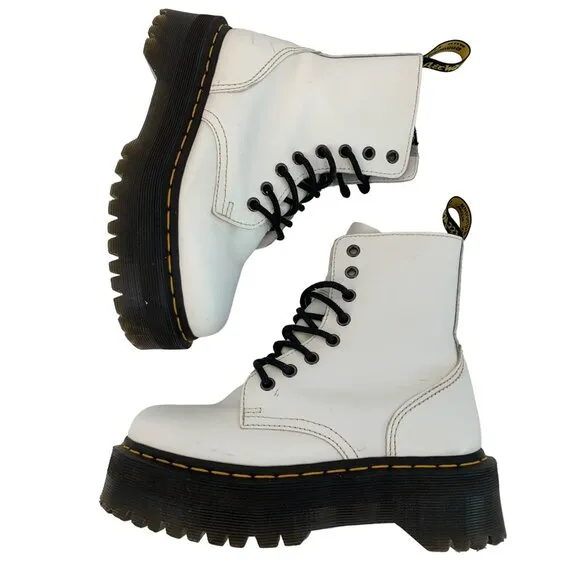 Unisex Dr. Martens Jadon White Leather Platform Boots Size 5 Men / 6 Women
