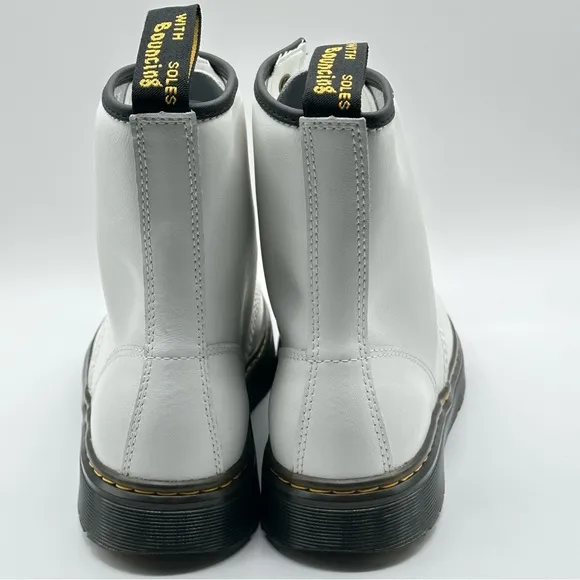 Unisex Dr. Martens Zavala White Leather Combat Boot Women’s Size 11=Men 10 New
