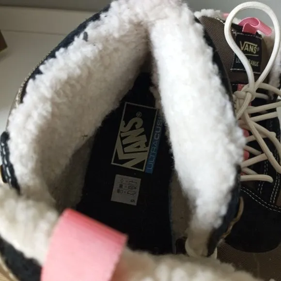 Unisex VANS Ultrarange Exo MTE Winter Boots Mens 8.5 Womens 10