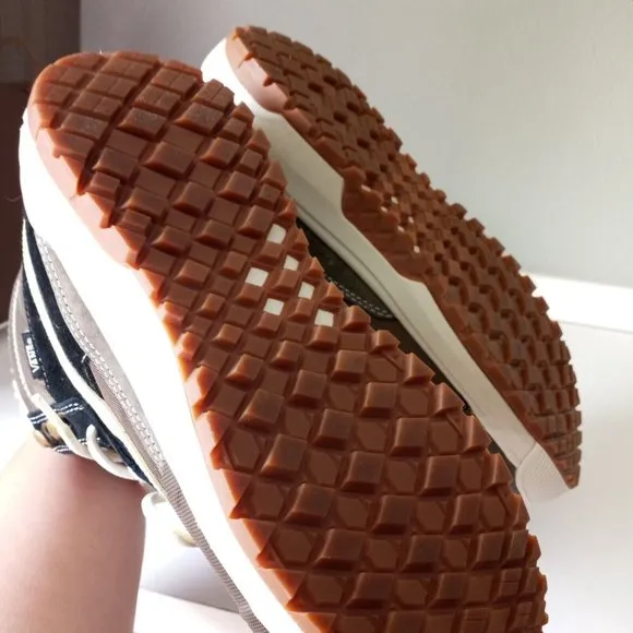 Unisex VANS Ultrarange Exo MTE Winter Boots Mens 8.5 Womens 10