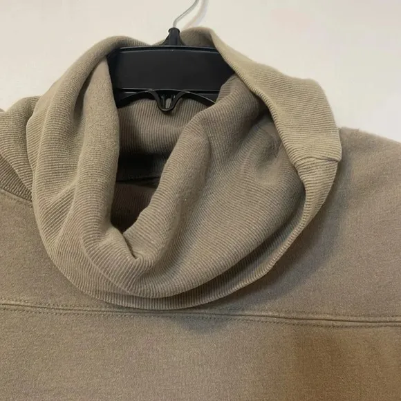 Urban outfitters oversized sweatshirt dress with pockets crow turtleneck