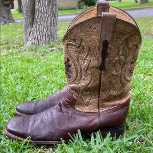 Vaccari ostrich quill pull on Western boots Men”s size 13D Square Toe Mid Calf