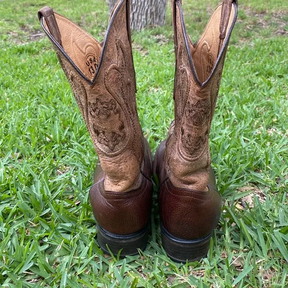 Vaccari ostrich quill pull on Western boots Men”s size 13D Square Toe Mid Calf