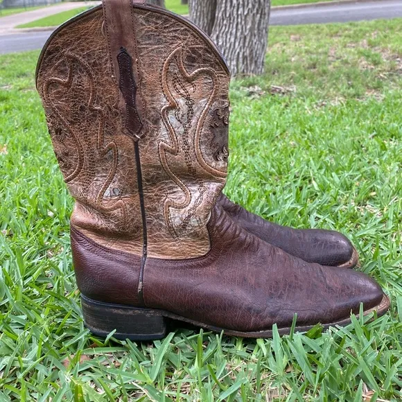 Vaccari ostrich quill pull on Western boots Men”s size 13D Square Toe Mid Calf