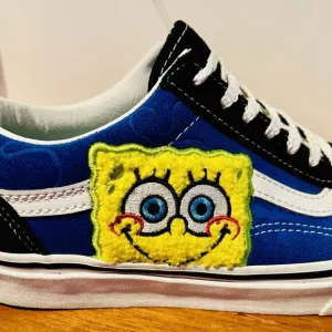 Vans Old Skool SpongeBob SquarePants Smile Patch M 6 W 7.5 Suede VN0A38G19XD