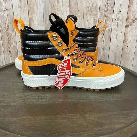 Vans Sk8-Hi Mte 2.0 Dx Apricot/Black High Top Leather Sneaker Boots Size 6.5
