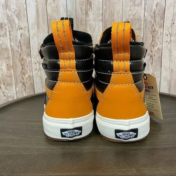 Vans Sk8-Hi Mte 2.0 Dx Apricot/Black High Top Leather Sneaker Boots Size 6.5