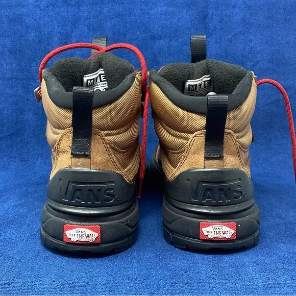 Vans x UltraRange Exo Hi MTE-2 Gore-Tex Dachshund  Boots x Men Size 8/Women 9.5