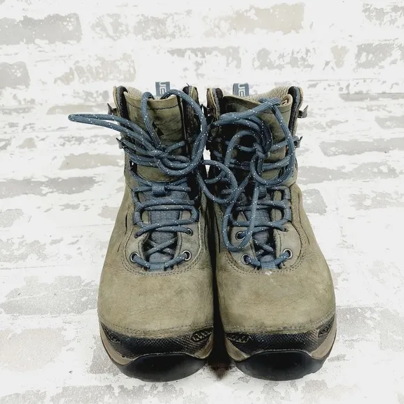 Vasque Canyonlands Ultradry Leather Lace Up Waterproof Boots O213