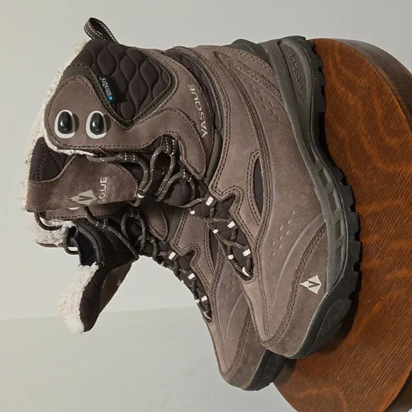VASQUE WOMEN'S POW WOW II ULTRA DRY WINTER SNOW HIKING BOOT SIZE 6.5