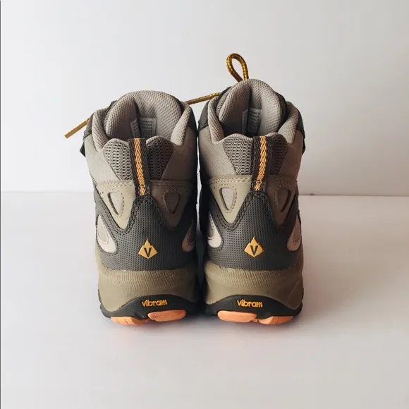 ✨VASQUE✨Vibram GoreTex 7087 Hiking Boots