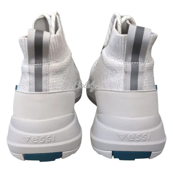 Vessi Stormburst Frost White High Top Knit Waterproof Sneaker Boot Womens 10
