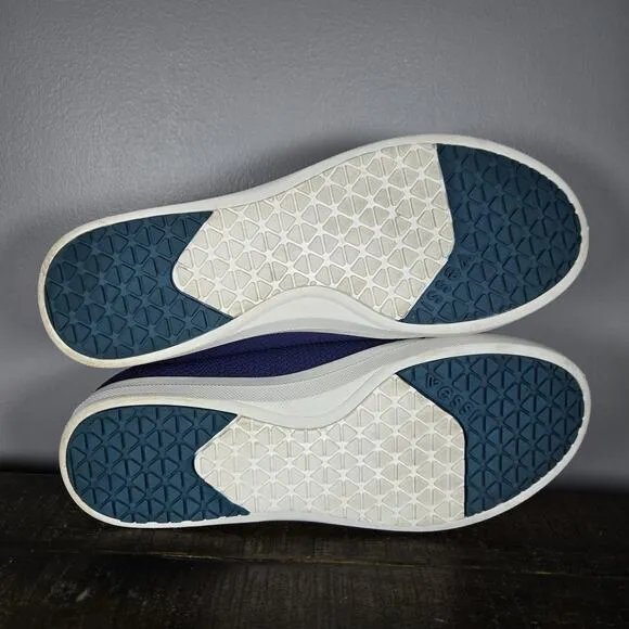 Vessi Weekend Sneaker Mens Size 10 Waterproof Shoes Sneakers Denim Blue White
