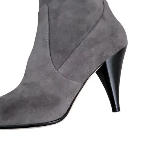 Via Spiga Women 8 Gray Suede Boots Knee High Zip Up Point Toe