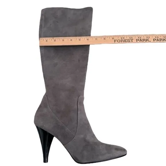 Via Spiga Women 8 Gray Suede Boots Knee High Zip Up Point Toe