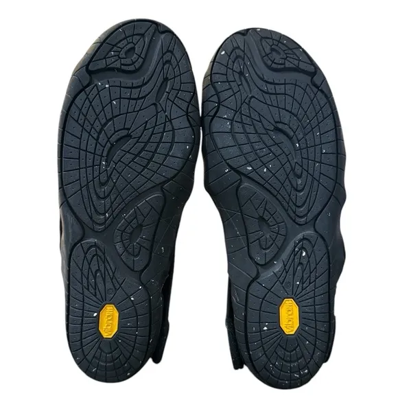 Vibram Furoshiki Shearling Mid Wrap Boots Black Women’s Size 42-43 Large 10-11us