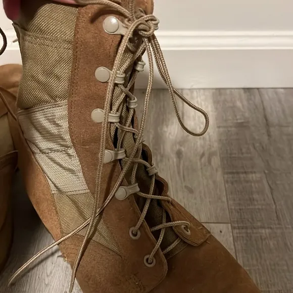 Vibram McRae Hot Weather Boots