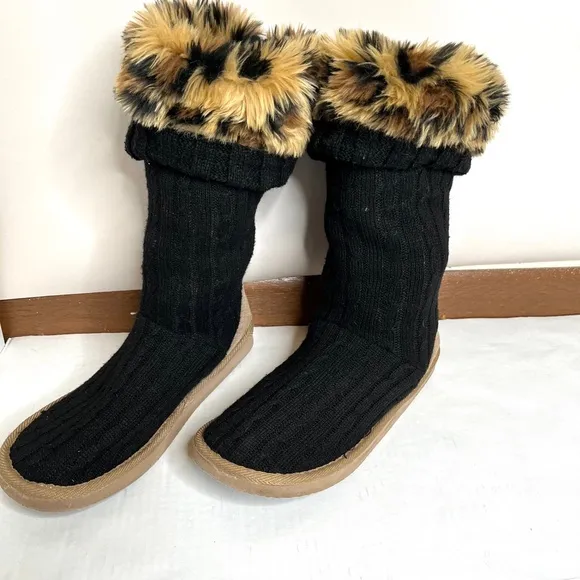 Victorias Secret PINK Wool Slipper Boots Size Medium Black Brown Cheetah Fur 7 8