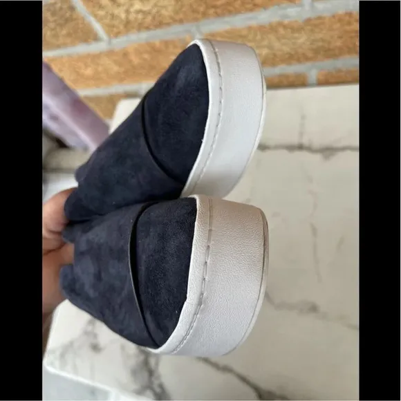 Vince Cage Suede Sneakers 6.5
