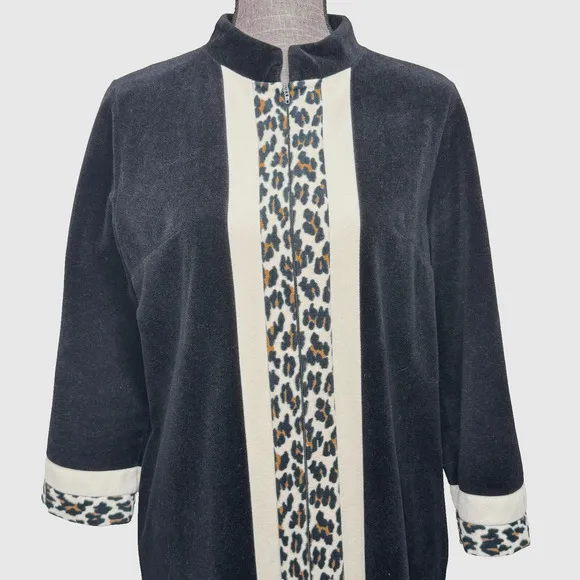 Vintage 70s Vanity Fair Robe Womens Size 14 Housecoat Dressing Gown Leopard Zip