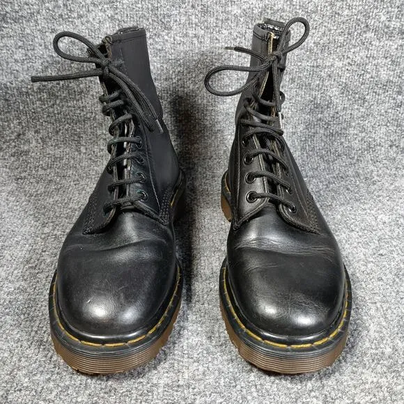 Vintage Dr Martens 1460 Boots Men 5 Women 7.5 Black 8 Eyelet ENGLAND