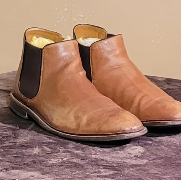 Vintage Men Brown Leather Chelsea Boots By Public Opinion Size 10M/ Men Designer