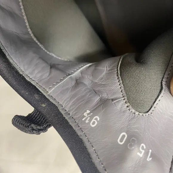 Vintage Prada 1530 Square Toe Black men size 9.5